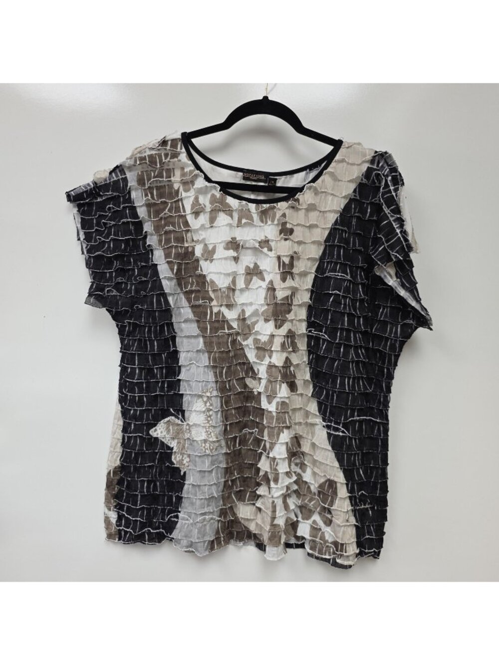 Notations Shirt Womens 2X Multicolor Scoop Neck Short Sleeve Crinkle Butterfly